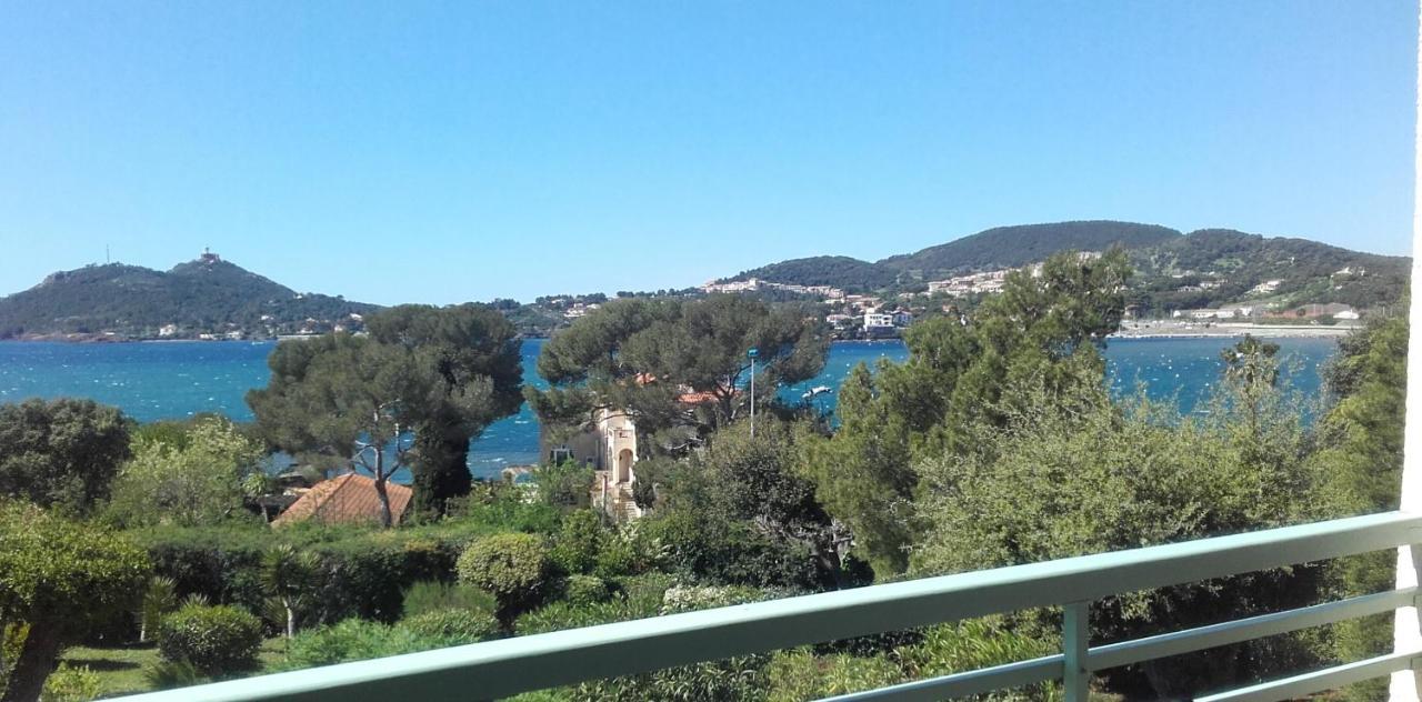 Appartement Vue Mer Piscines Parking Les Coraux Agay Plage Saint-Raphaël Exteriér fotografie